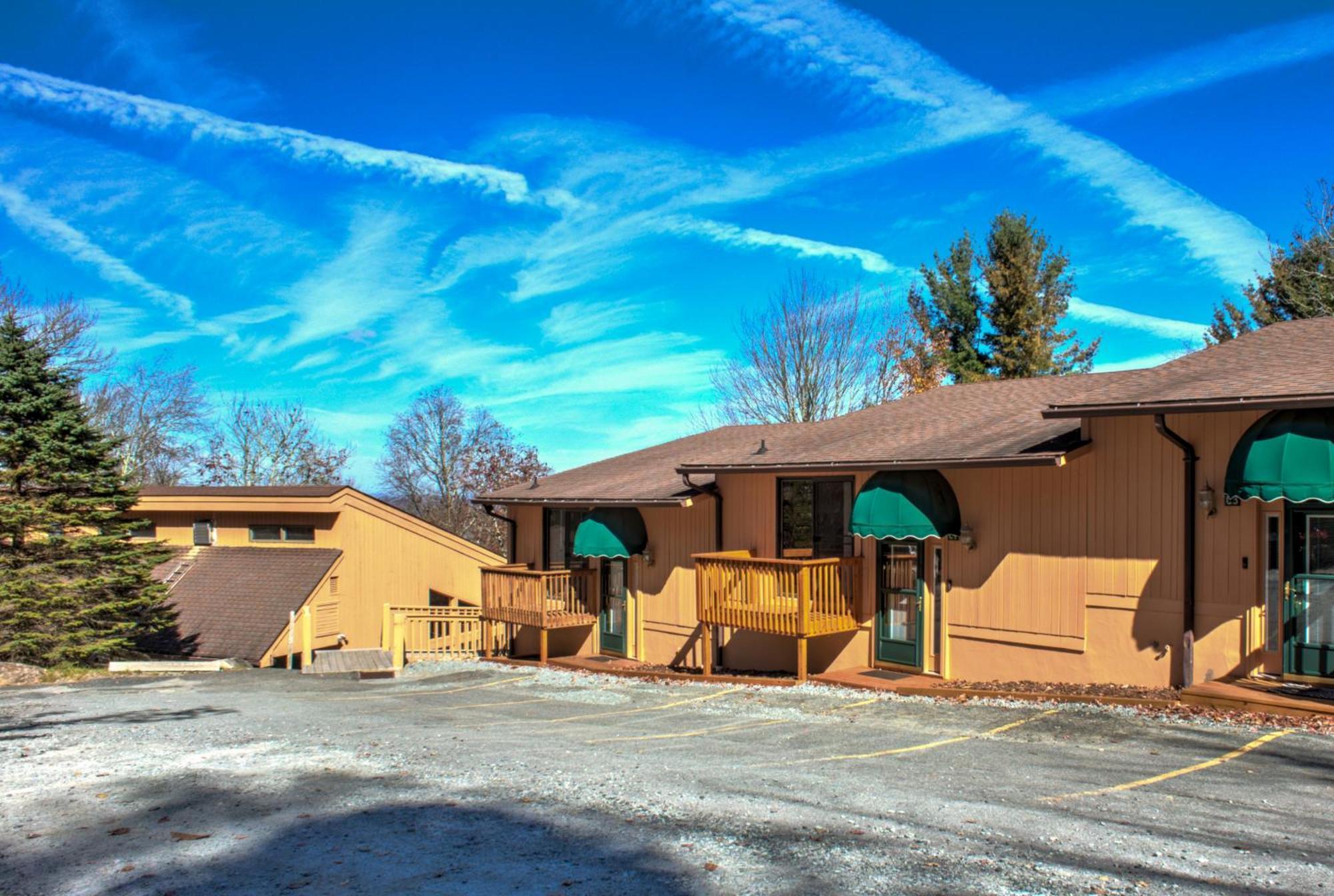 Cedar Village Condominiums Beech Mountain Exterior foto